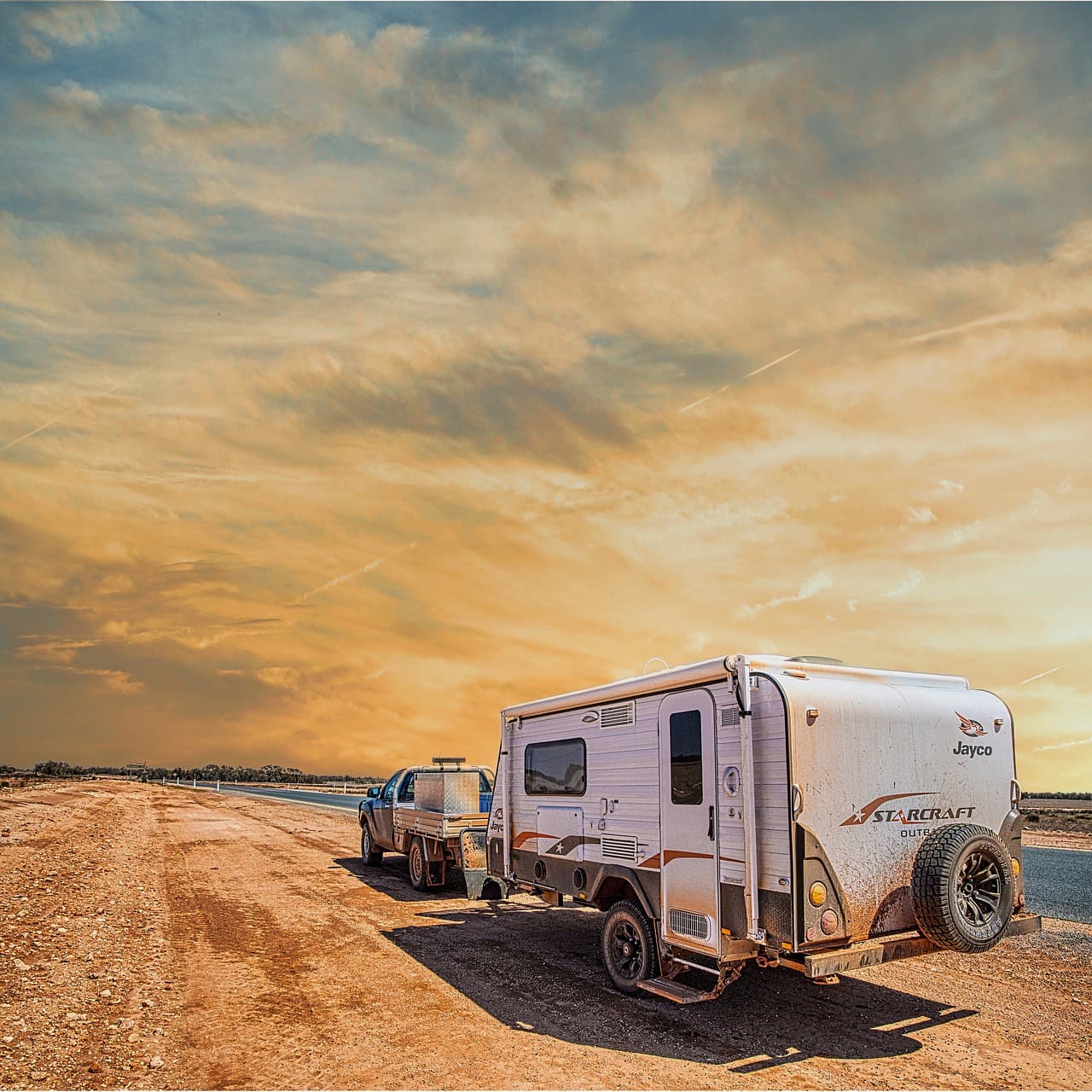 캠핑의 네 번째 : 카라반 캠핑(Caravan Camping)
