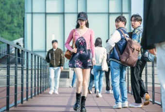 넷플릭스 드라마 이두나, 수지, 양세종 주연 드라마