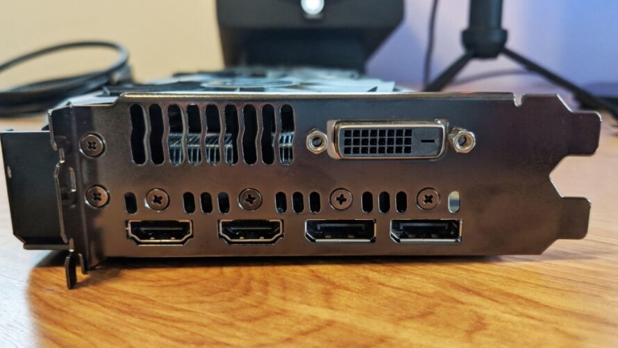 그래픽카드 포트 그래픽카드