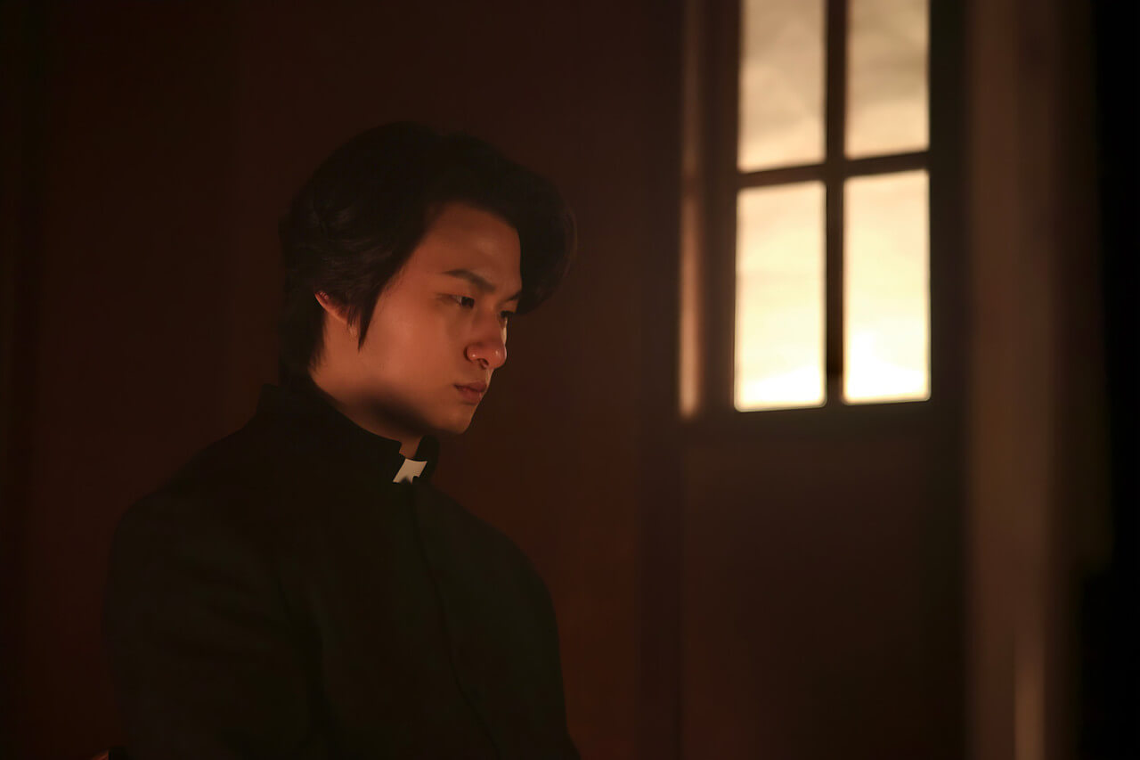 온리 갓 노우즈 에브리띵