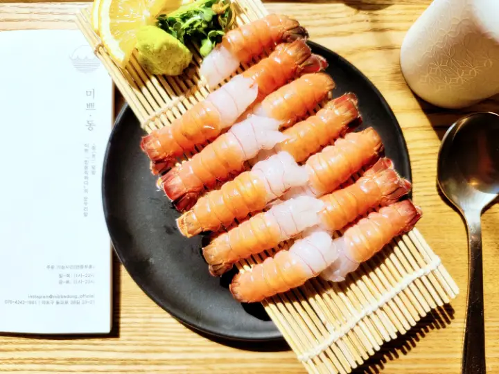 일본식 참치 딱새우 성게알 덮밥 연어 국수 추천 돈부리 덮밥집 홍대입구 연남동 맛집