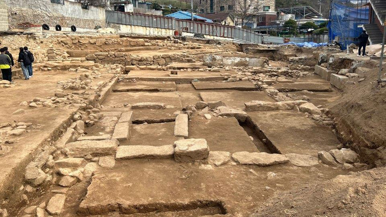 고려시대 추정 유물이 발견된 종로구 신영동 소재의 공사현장