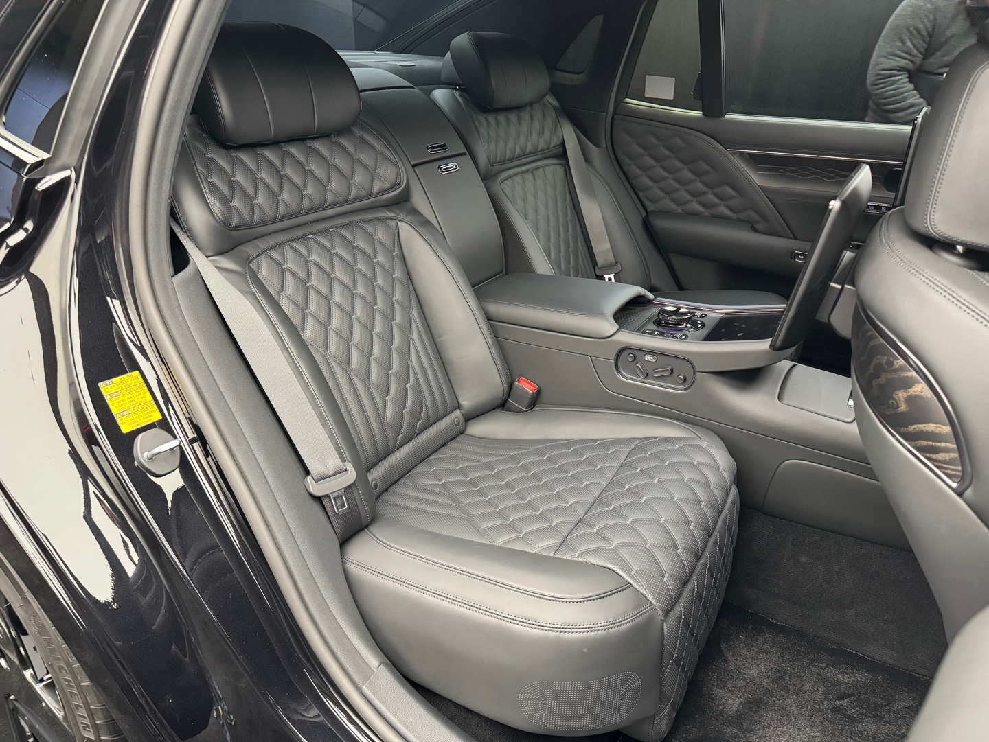 제네시스 G90 블랙