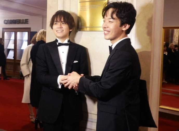 이혁, 프랑스 롱티보 국제 콩쿠르 1위 수상...21년만 한국 수상자 VIDEO: Lee Hyuk wins top prize at Long-Thibaud International Competition