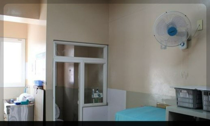 교도소 내부시설 선풍기