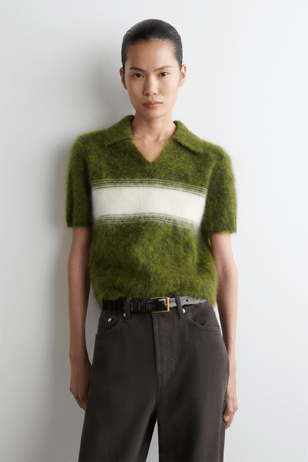 태양을 삼킨 여자 78회 장신영 반팔니트