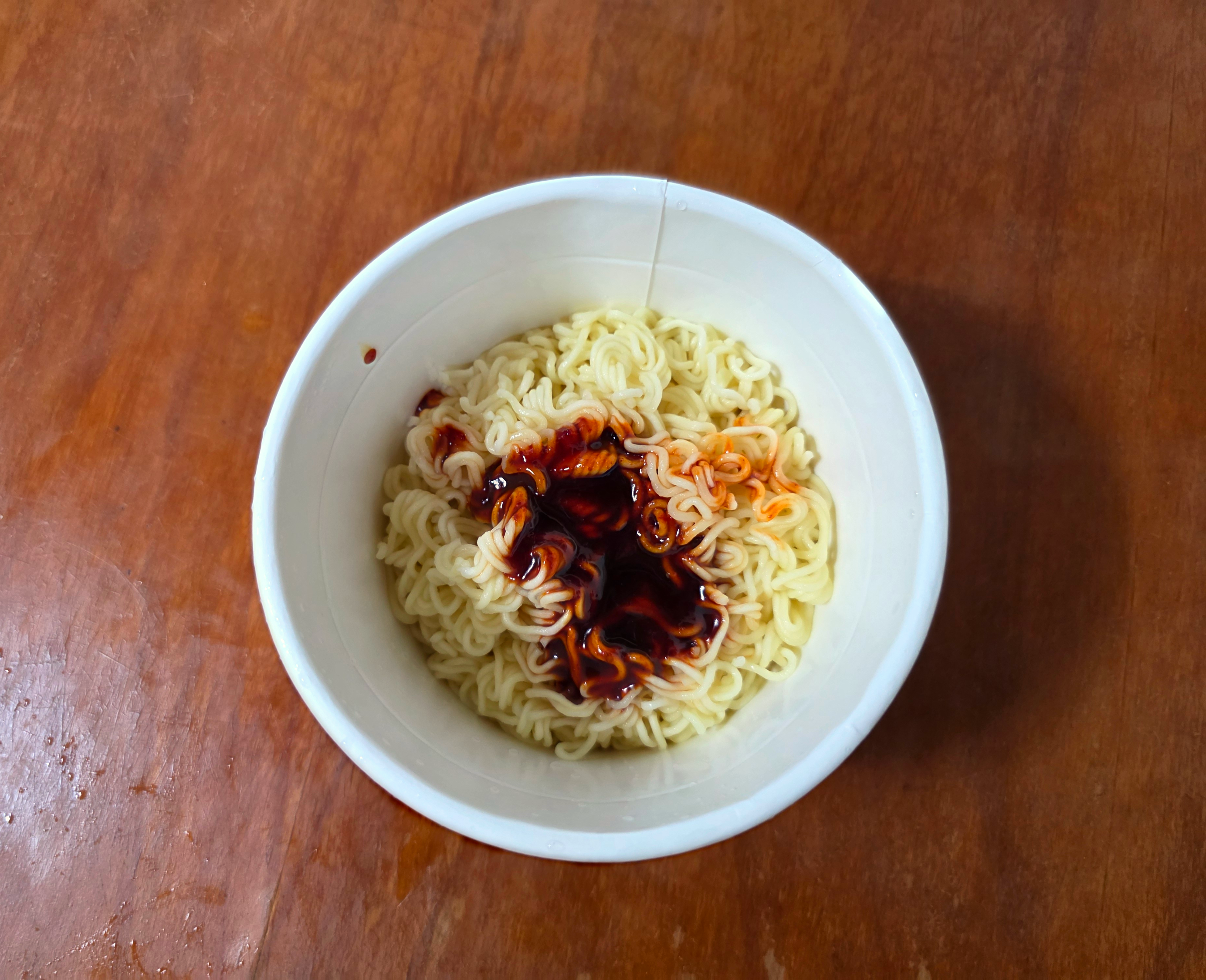 농심배홍동큰사발면