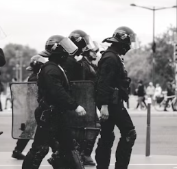 경비원에 대하여 알아보기