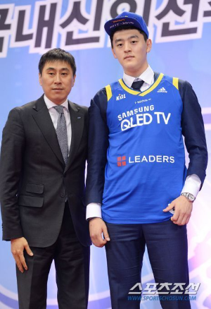홍순규
