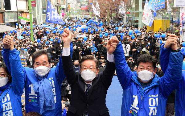 이재명 “해수부는 옮기고 산업은행은 보류”