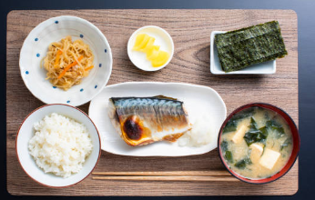 생선구이 된장국