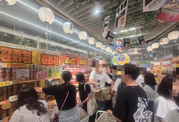 GS25×돈키호테 팝업, 편의점 혁신과 글로벌 전략