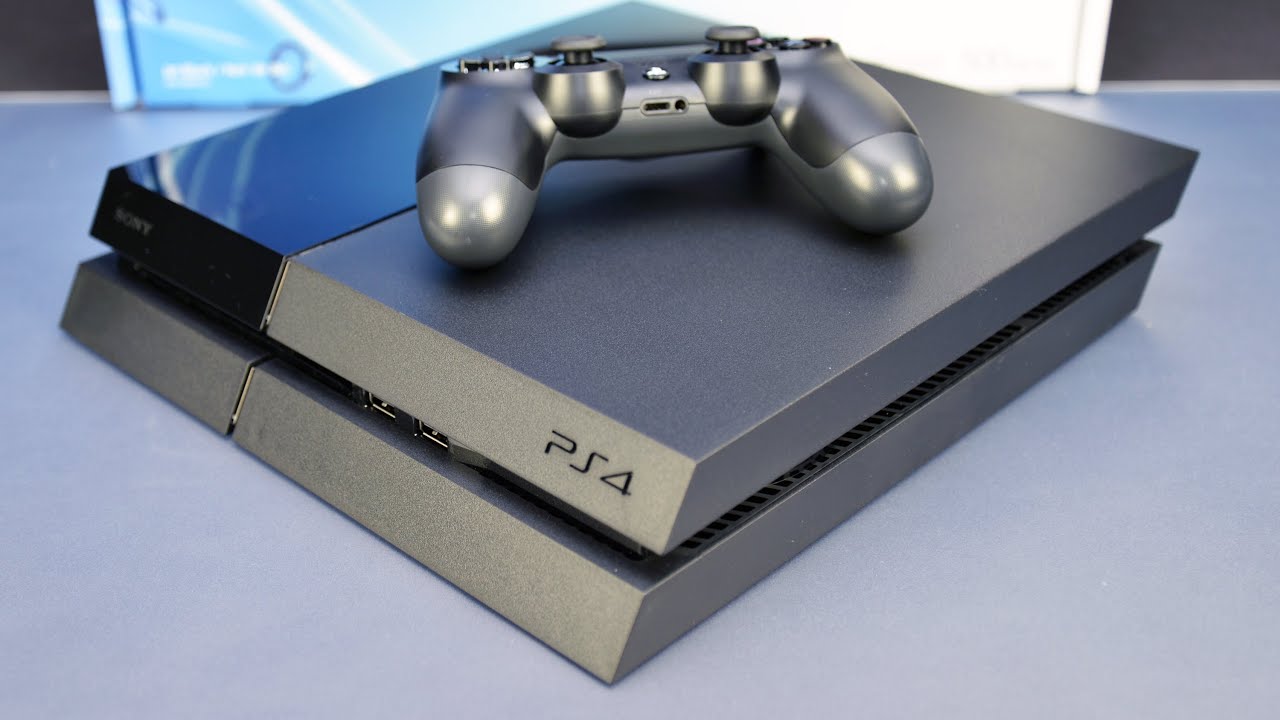 PS4 점검을 위해 서비스센터에 방문한 상황을 보여주는 이미지