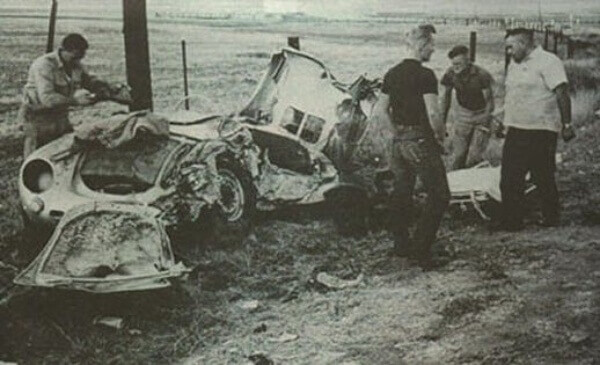 제임스 딘이 사고 당한 현장을 담은 사진