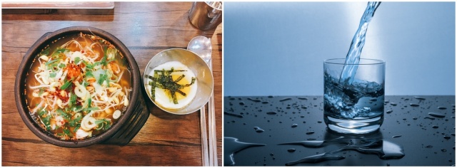 짠 음식과 물 사진입니다.