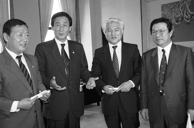 최형우-전-내무부-장관