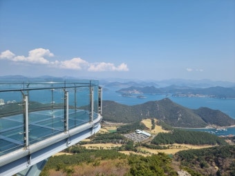 통영 케이블카 &amp; 미륵산 &ndash; 하늘 위에서 만나는 한려수도