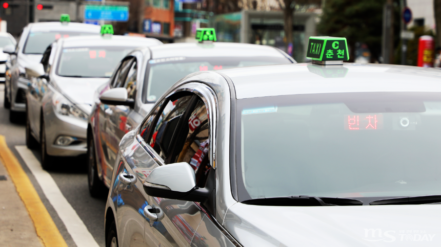 2025년 개인택시 면허 자격 조건 총정리