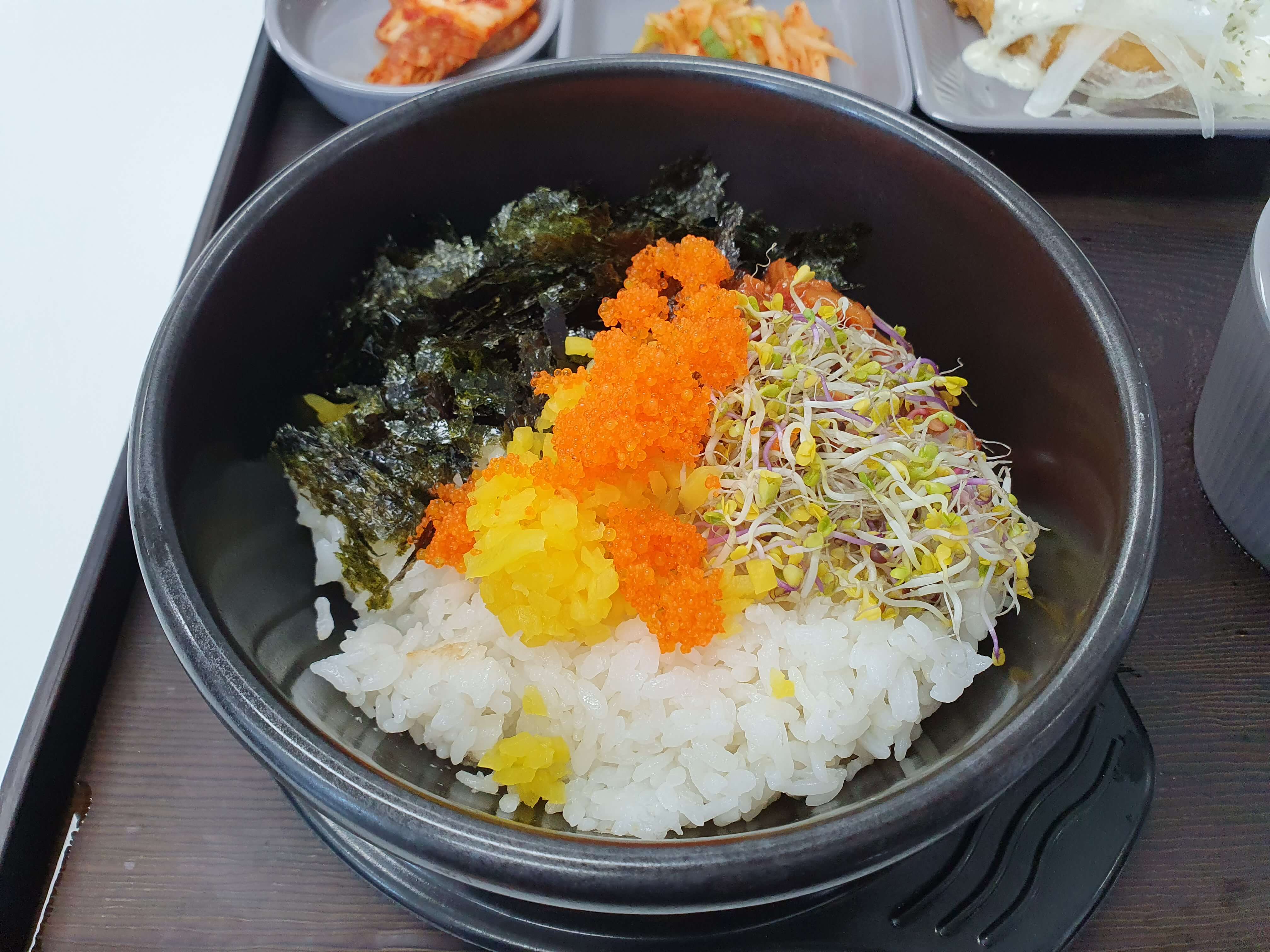 뚝배기 알밥