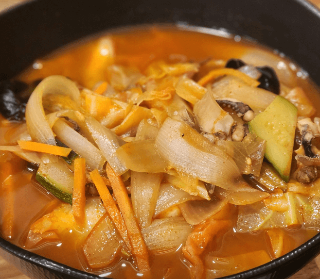 생방송투데이 굴짬뽕 서울 강서 방화동 맛집