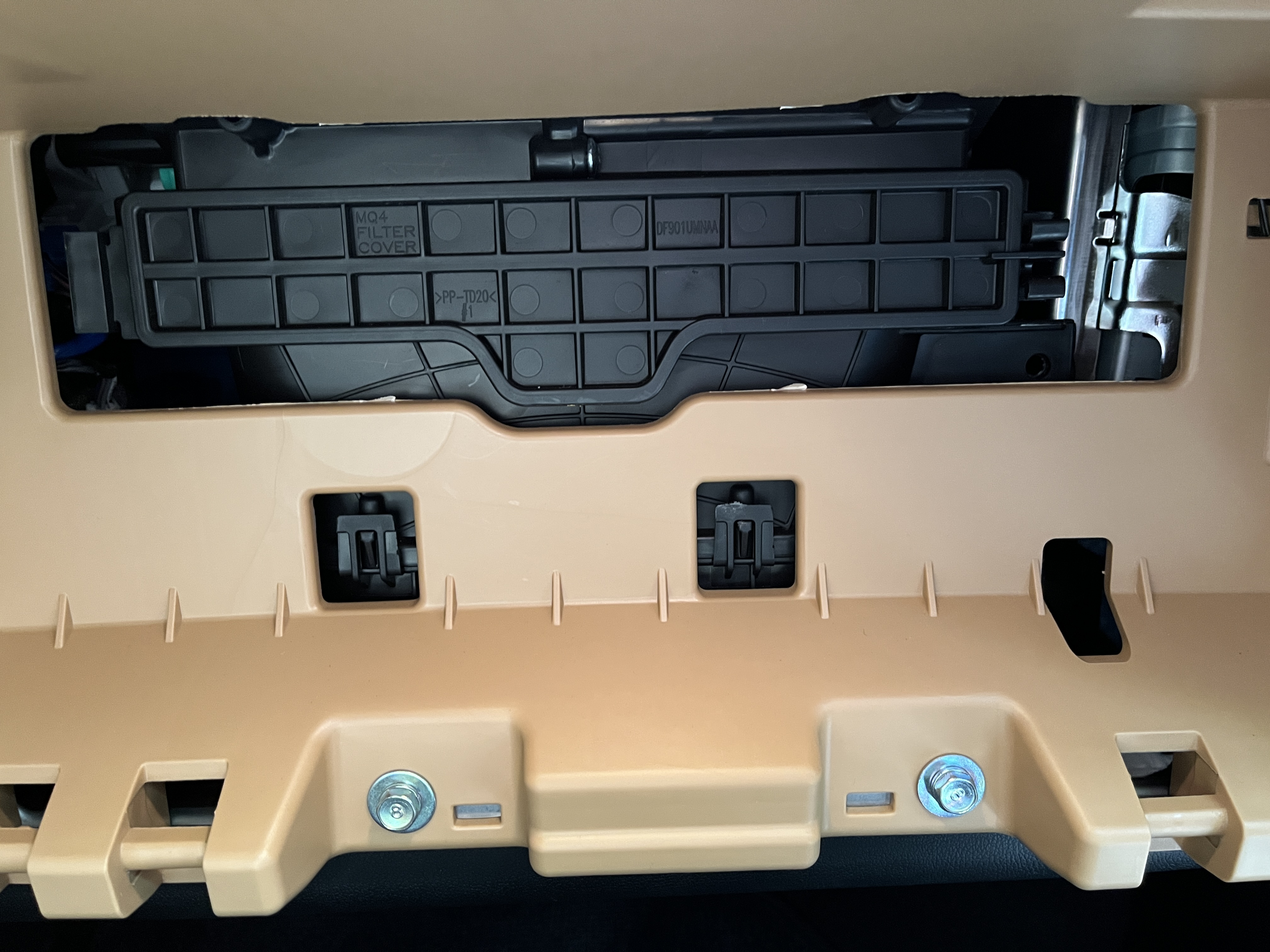 쏘렌토(MQ4) 23년형 에어컨필터 교체방법