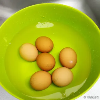 삶은 계란 보관법 오래 안 상하고 보관하기_17