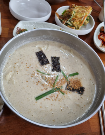 현고들깨손칼국수2