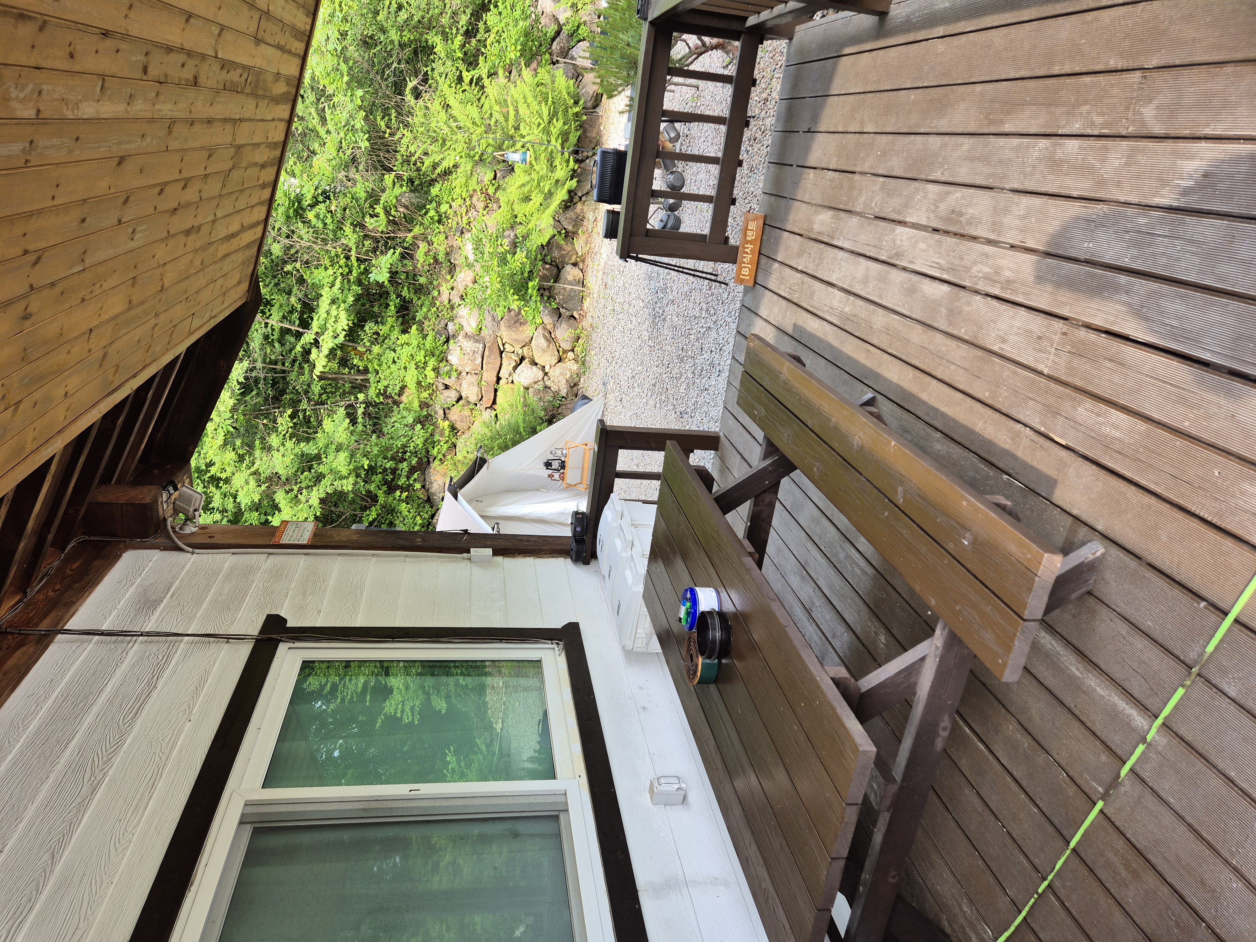 B시트 식사텐트 가는길