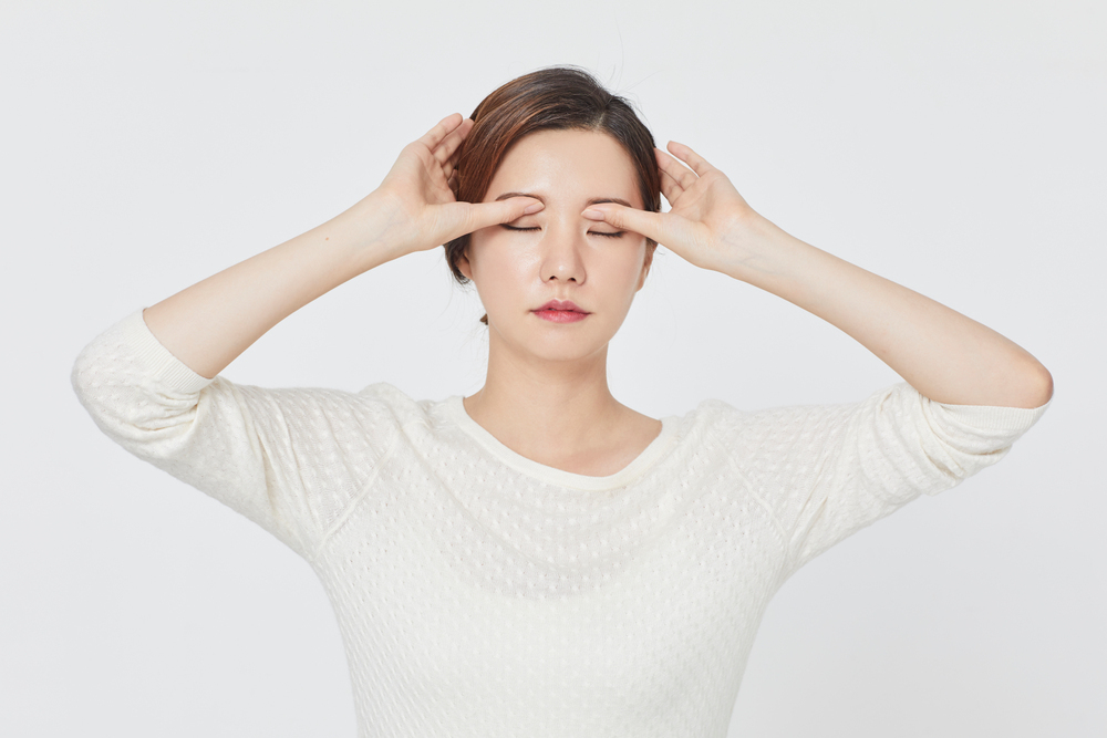 눈밑이-떨리는-증상