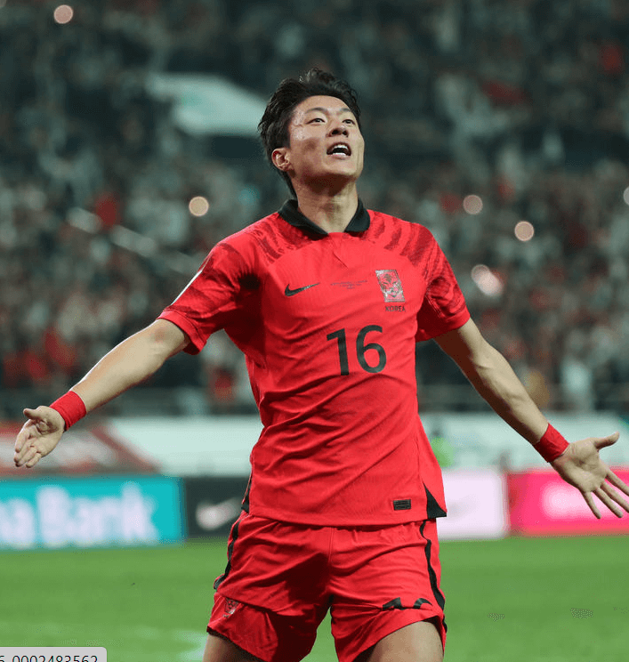 골 넣은 황의조