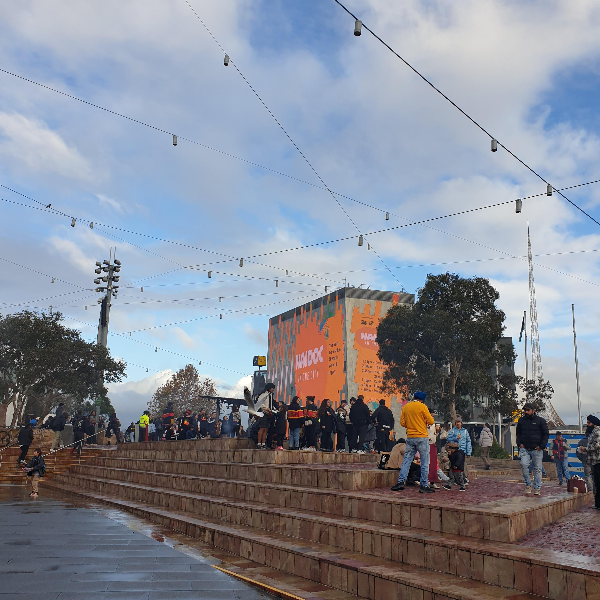 예술과 감성의 멜버른 CBD(도심) 여행_페더레이션 광장