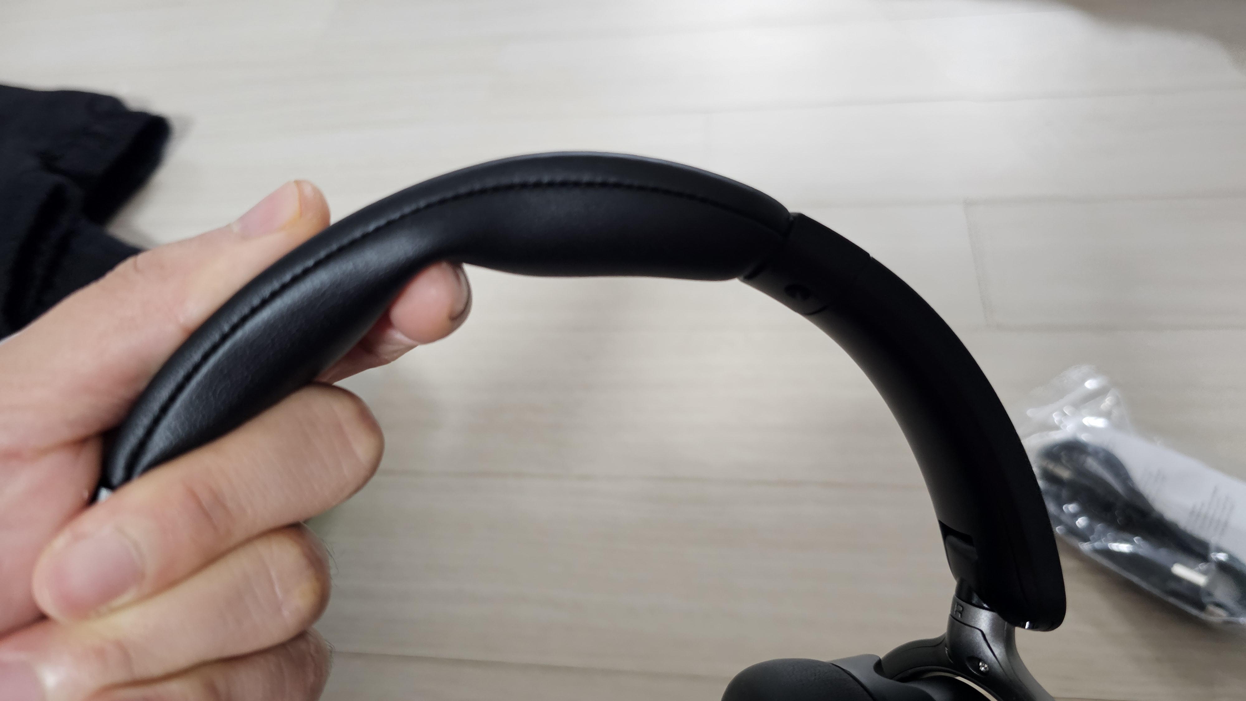 Acer OHR516 착용감 관련 외형 디테일