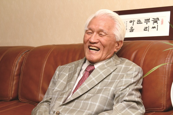 최형우 전 내무부 장관 생애 프로필 관련 사진 2