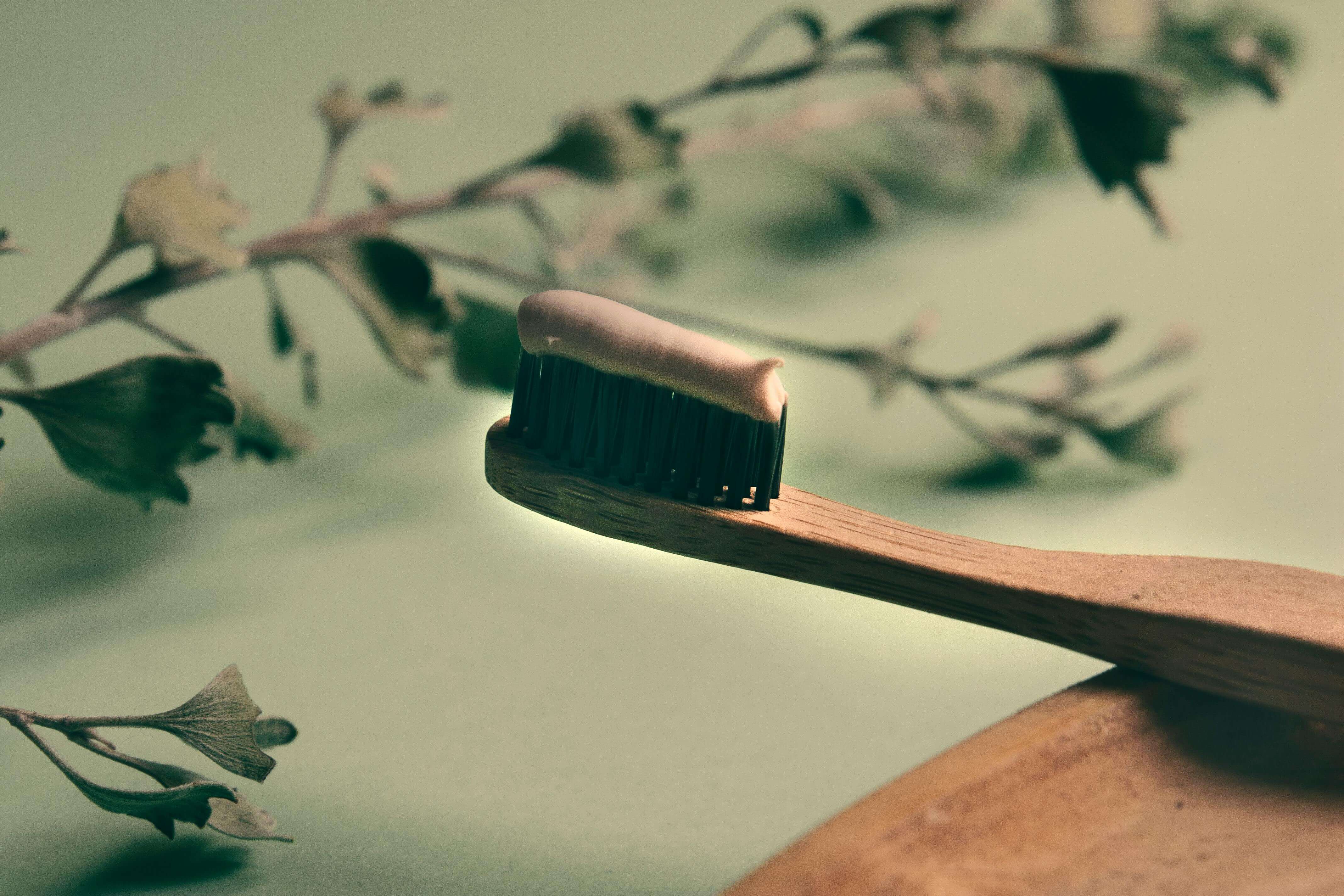 입냄새-심한-이유와-제거방법-자가진단-관련질병-원인에-대해서