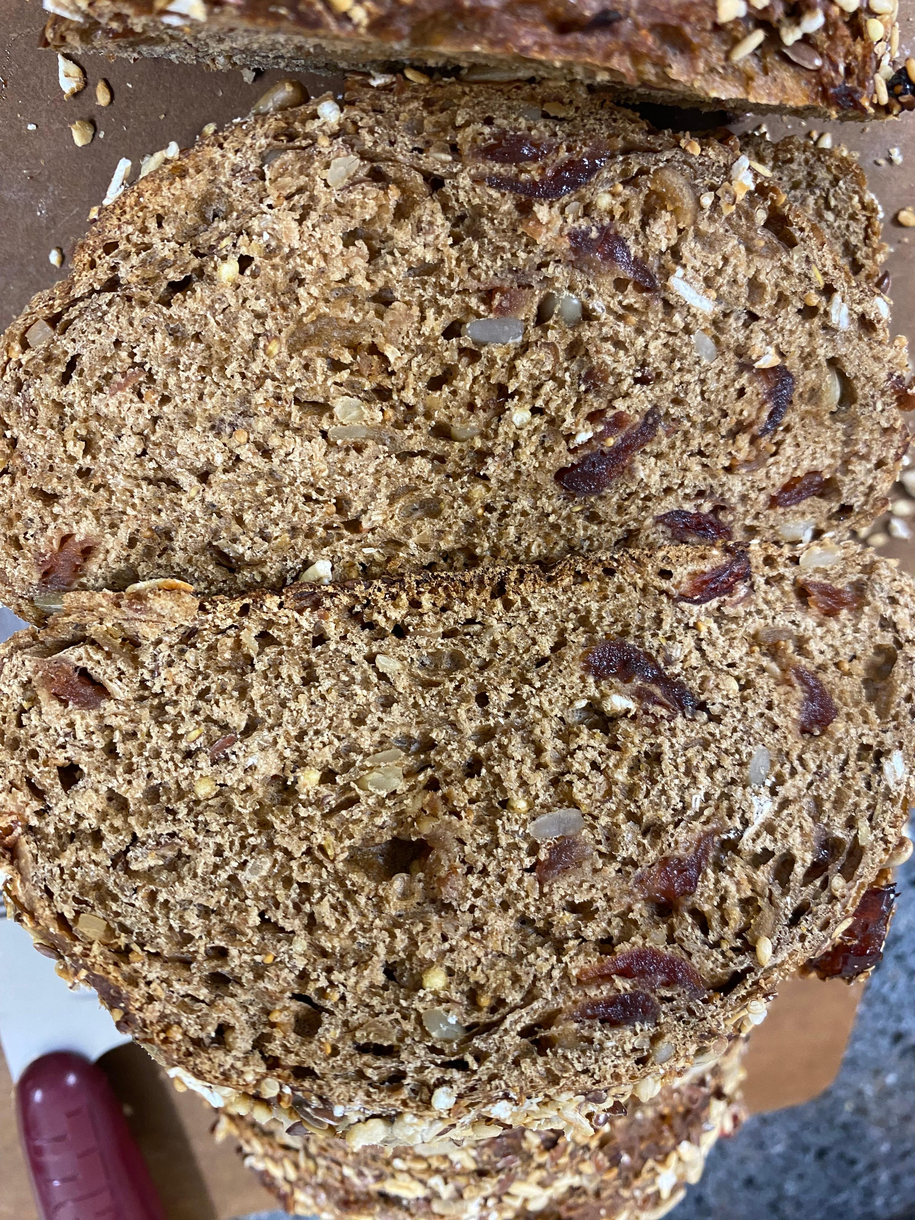 무화과 깜빠뉴 빵 내부