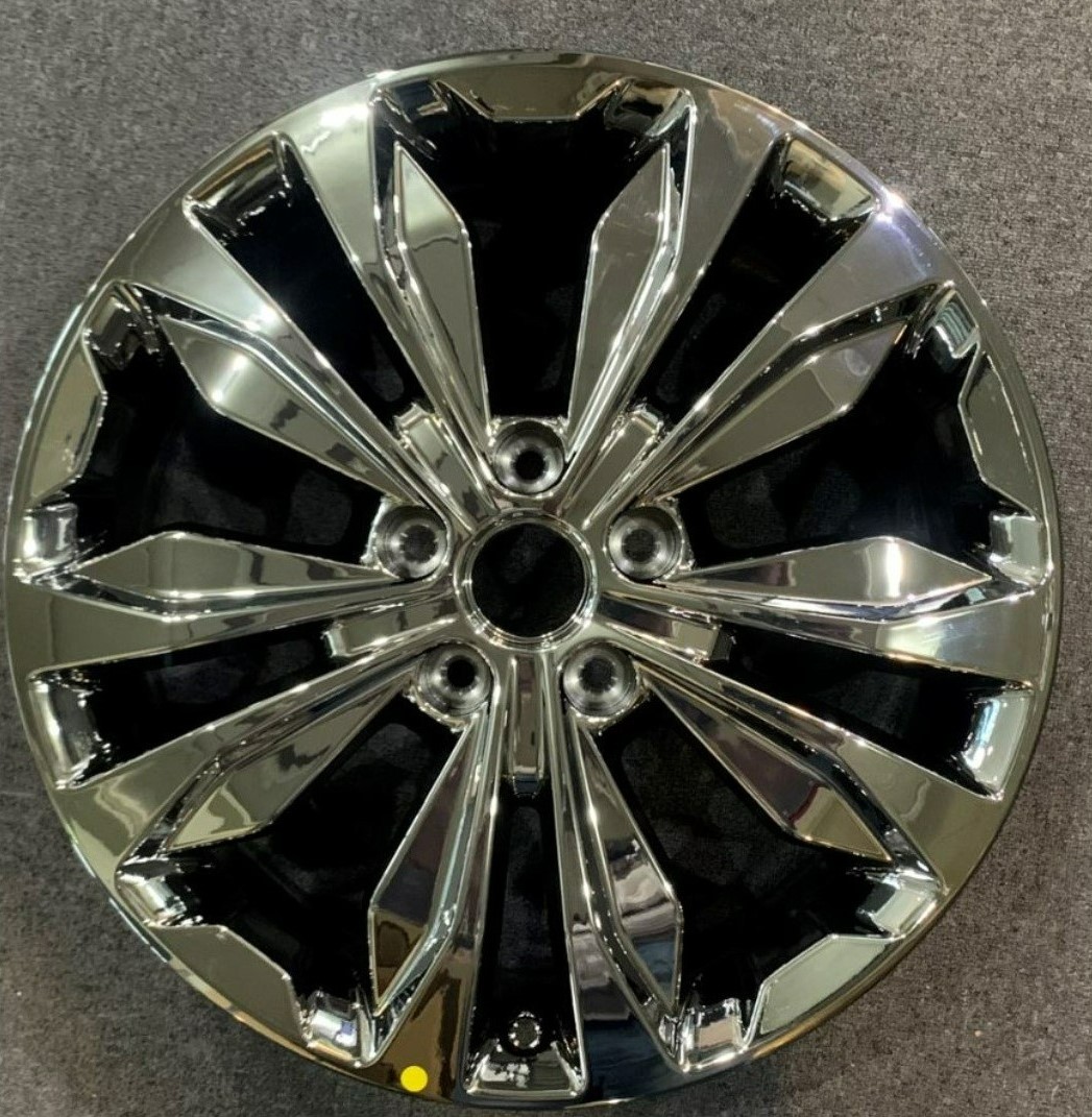 KG모빌리티 '렉스턴 페이스리프트' 신규 크롬 도금 알로이 휠