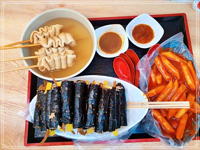 토밥 좋아, 토요일은 밥이 좋아 속초, 중앙시장 명태회 품은 꼬마김밥, 청어알 꼬마 김밥, 로제 떡볶이 맛집