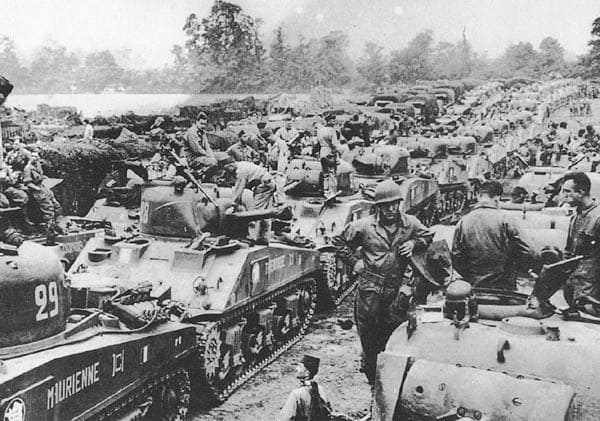 블룸버그이코노믹 한국전쟁시 반도체 공급 마비