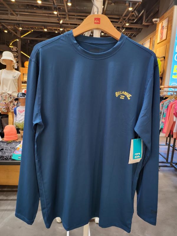 퀵실버록시 보드라이더스 빌라봉 남성 로고 긴팔 래쉬가드 AC21RS283