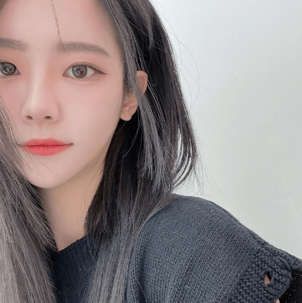 QWER 멤버 쵸단