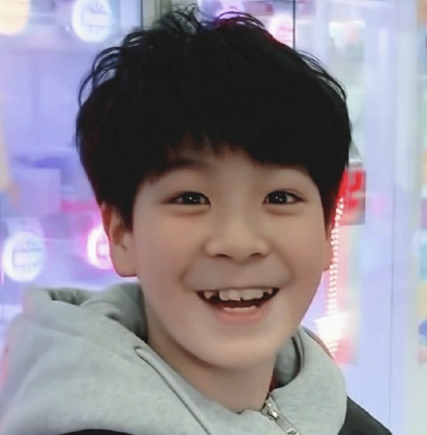 정동원 아버지 교도소 수감 이유 / 새엄마와의 관계 슬픈가족사