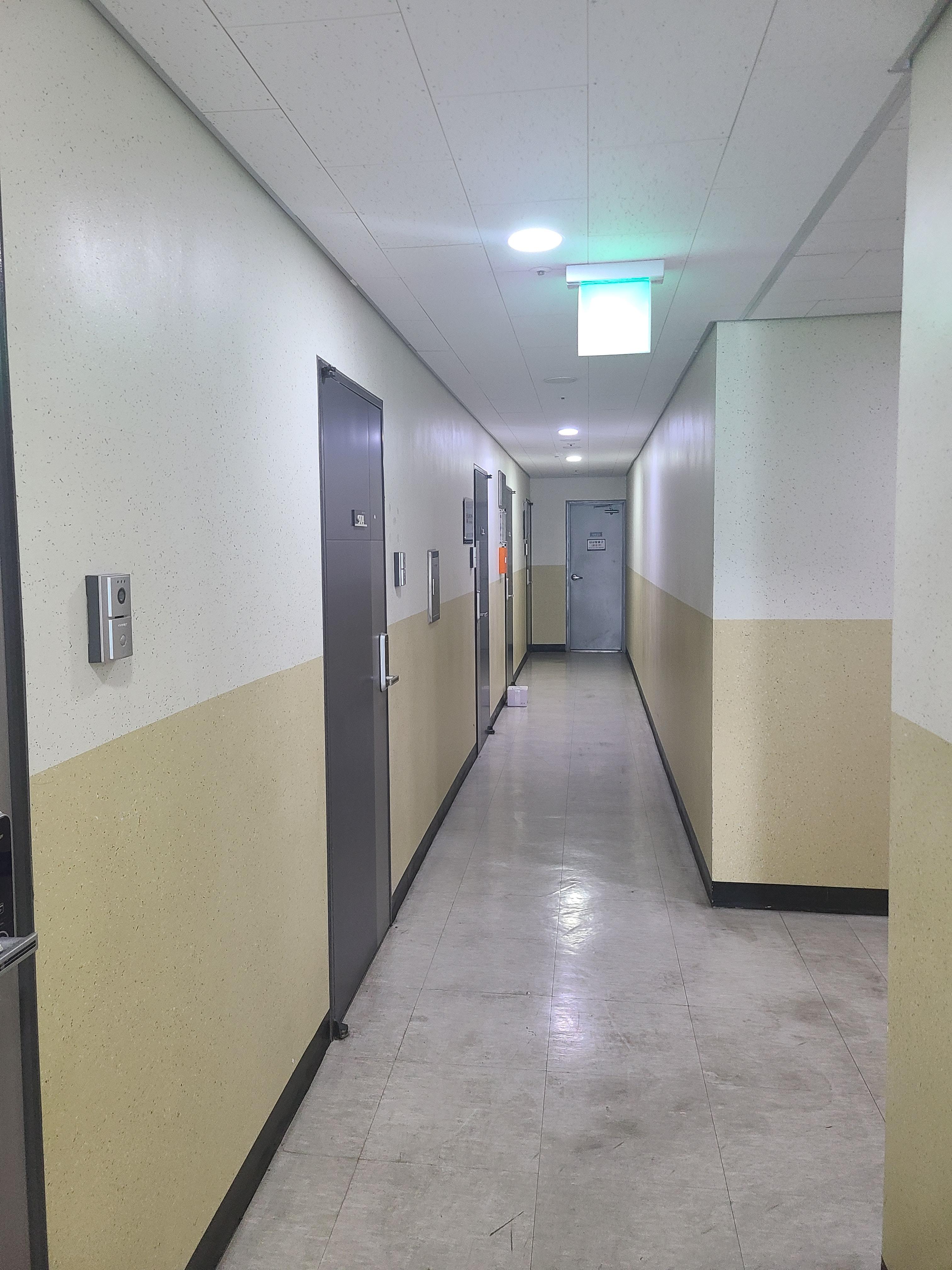 송도 테크노큐브 섹션오피스3