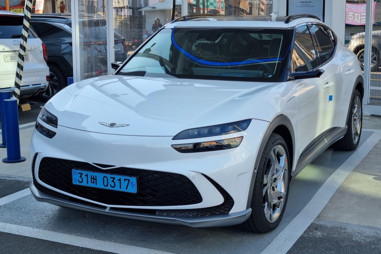 제네시스 GV60 퍼포먼스 시승차입니다.