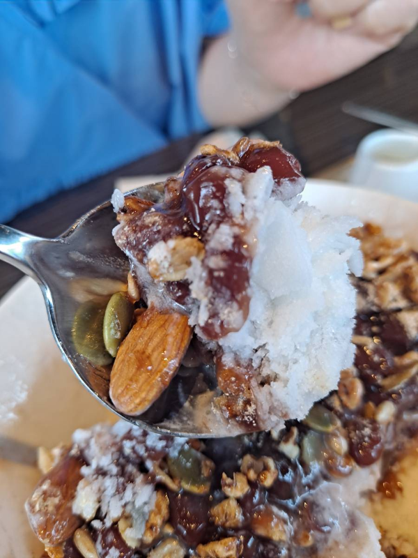 팥빙수 한입1