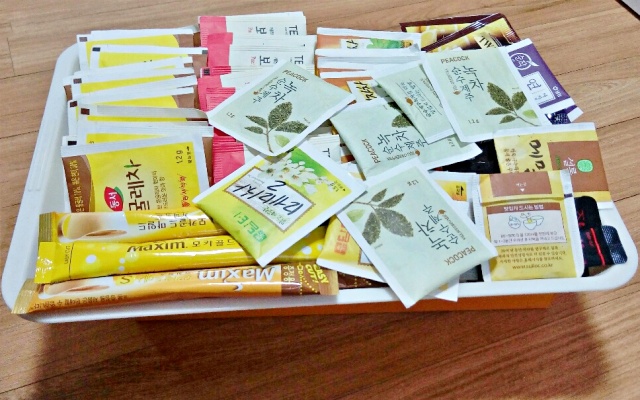 물대신 마시면 안되는차, 물 대신 마실수 있는 차, 옥수수수염차, 헛개나무차,결명자차,건강 팁줌 매일꿀정보