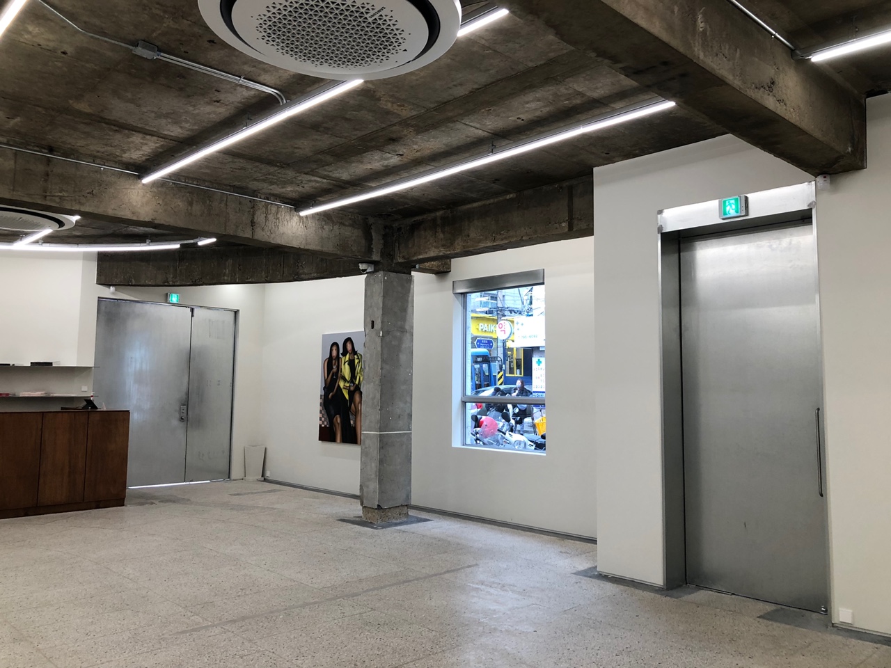 가나아트-보광-갤러리-내부