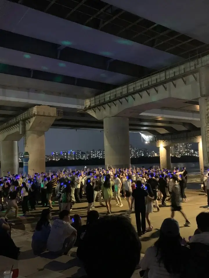 2024-한강무소음파티