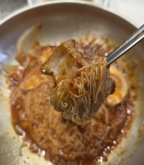 비빔냉면에 삼겹살