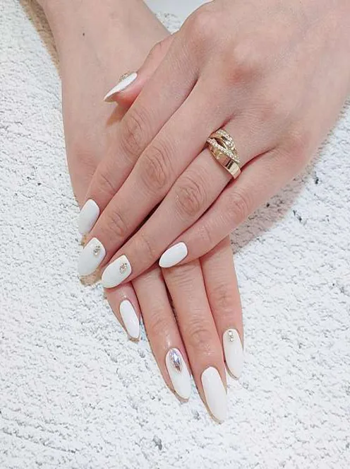 뷰티제나 네일 구디점