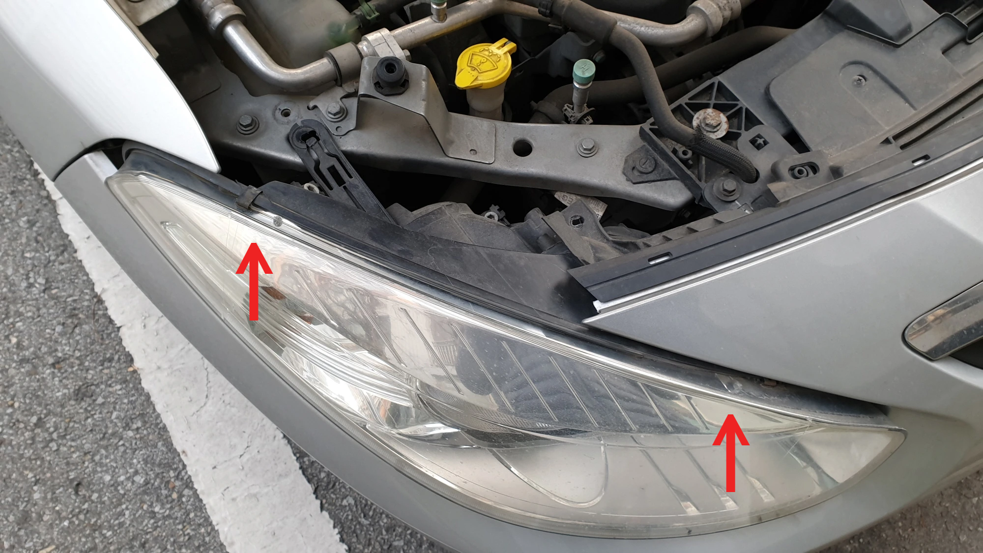 헤드라이트 본체 끼우는 방향